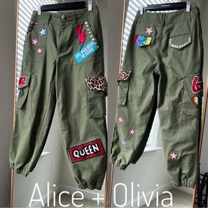 Alice+Olivia Olive Green Appliquéd Cargo Pants Embroidered Y2K High Rise Patch